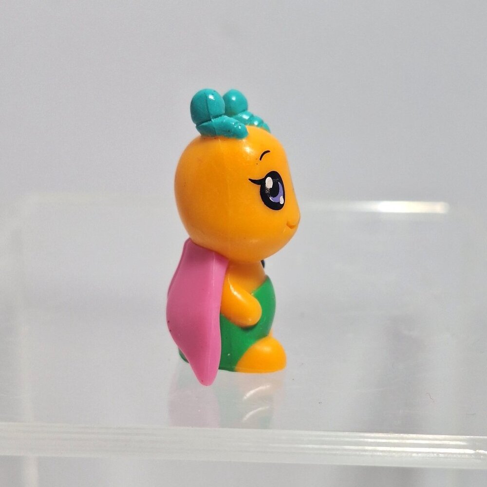 WowWee Lite Sprites Firefly Pet With Lantern 1.25" Accessory Bug - Picture 6 of 10